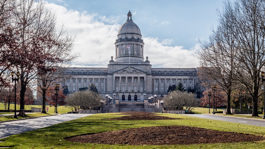 Kentucky Attorney General sues governor regarding in-person school ban