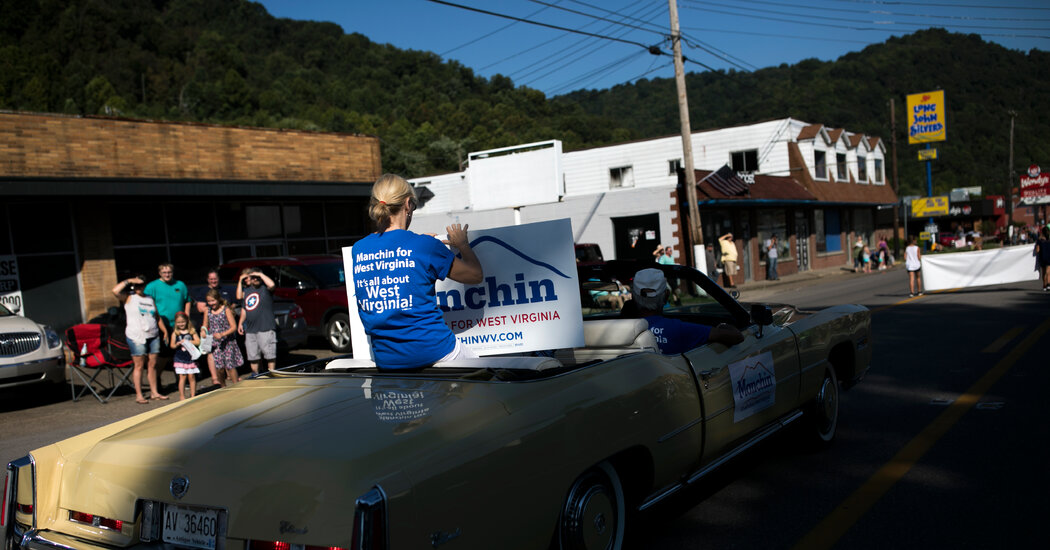 How Joe Manchin Survives as a Democrat in West Virginia